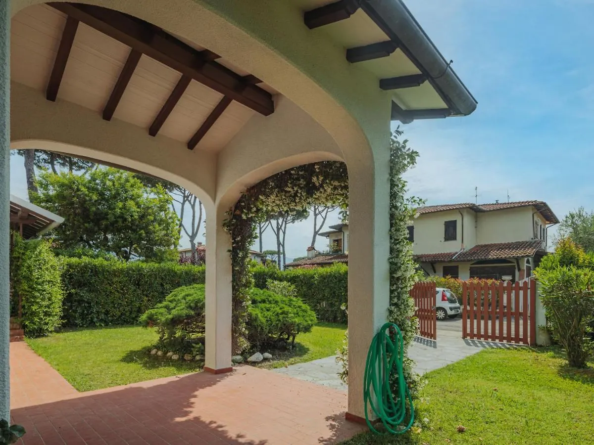 Holiday Home Bona By Interhome Forte dei Marmi 0*,